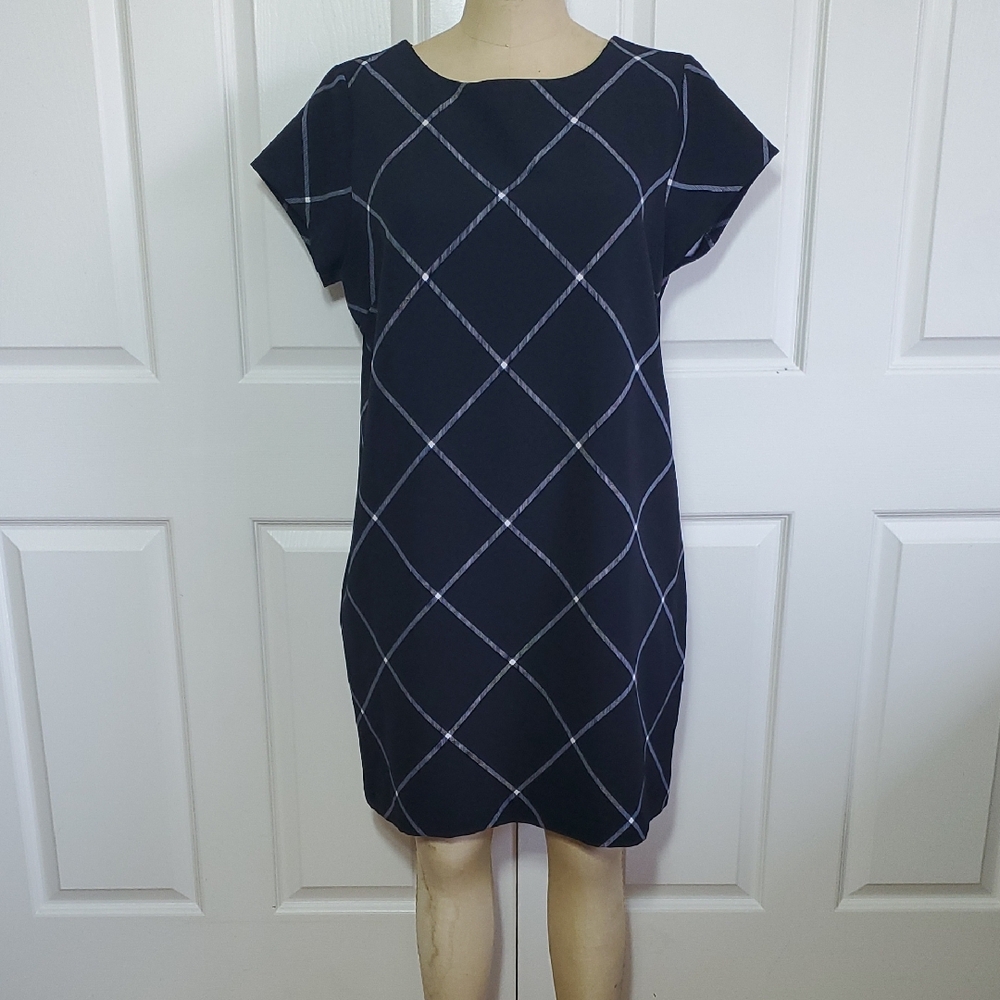 Diamond Plaid Shift Dress - Size XL